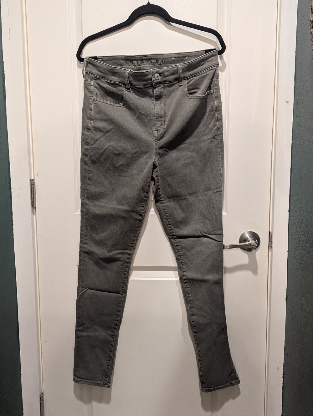 NWOT American Eagle Women's Hi-Rise Super Stretch - Olive 14R